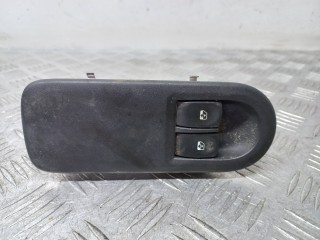 блок управления стеклоподъемниками Renault Clio 3 поколение 2009, 8200356519
