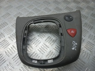 кнопка аварийной сигнализации Renault Scenic 2 поколение 2005, 2.0 л., DCi, F9Q 804, дизель, 8200407415