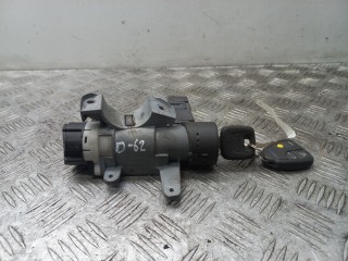 замок зажигания Volvo V70 XC 1 поколение 2000, 2.4 л., i, B 5244 T3, бензин, 8626324