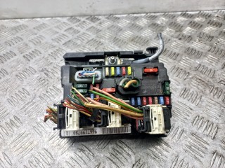 блок предохранителей Peugeot 207 1 поколение 2008, 1.6 л., HDi, дизель, 9667199780