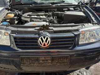 Volkswagen Bora 1 поколение