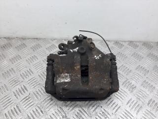 суппорт передний правый Citroen C5 1 поколение 2004