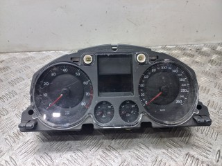 щиток приборов (приборная панель) Volkswagen Passat B6 2007, 3C0920851B