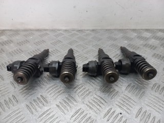 форсунка Volkswagen Passat B5 [рестайлинг] 2004, 1.9 л., дизель, 038130073AJ