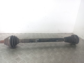 полуось передняя правая (приводной вал, ШРУС) Volkswagen Touran 1 поколение 2006, 2.0 л., TDi PD, BMM, дизель