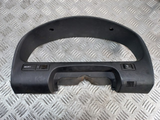 рамка панели приборов Nissan Maxima A33 2002, 3.0 л., VQ30DD, бензин