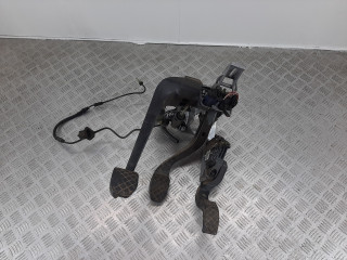 узел педальный (блок педалей) Audi A4 B6 2003, 2.5 л., AKE, дизель, 6МКПП, 8E1721117A