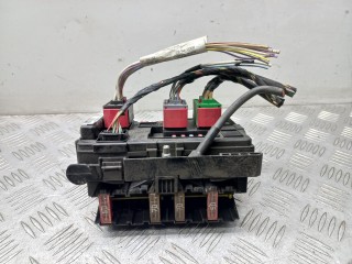 блок предохранителей Peugeot Partner 1 поколение [рестайлинг] 2007, 9650618580