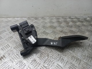 педаль Opel Zafira 2 поколение (B) 2006, 13125115