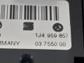 блок управления стеклоподъемниками Volkswagen Passat B5 2000, 1J4959857 - фото №4