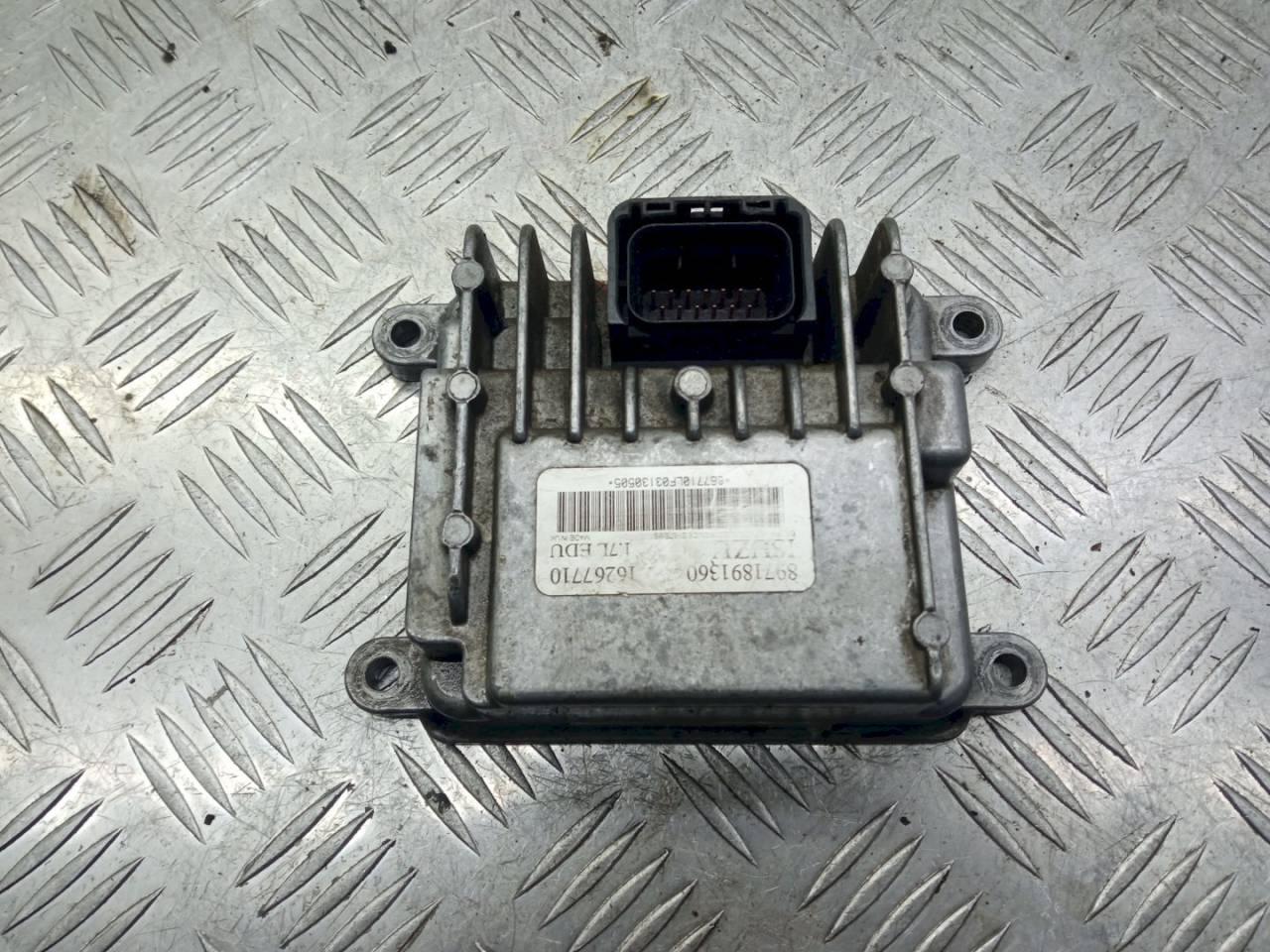 ТНВД Peugeot Traveller 1 поколение 2018, 2.0 л., HDi, 28384347 - фото №1