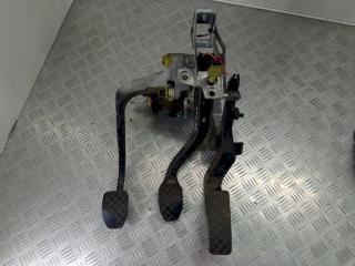 узел педальный (блок педалей) Volkswagen Passat B5 1998, 1.9 л., TDi, 8D1721117D