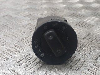 переключатель света Audi A4 B7 2005, 2.0 л., TDi PD, BPW, дизель, 8E0941531C