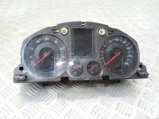 щиток приборов (приборная панель) Volkswagen Passat B6 2009, 2.0 л., FSI, BLR, бензин, 3C0920870F