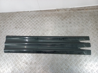 молдинг двери передней правой Land Rover Freelander 1 поколение 2000, 1.8 л., i, бензин, STC50118