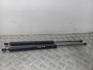 амортизатор крышки багажника (3-5 двери) Volkswagen Transporter T4 1995, 701829331S