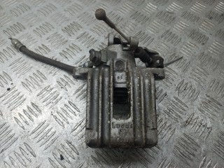 суппорт задний левый Volkswagen Golf 4 поколение 2004, 1.4 л., i, BCA, бензин