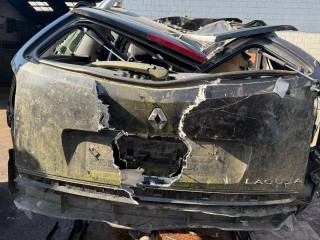 Renault Laguna 2 поколение