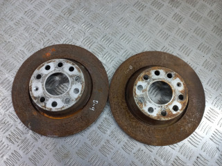 диск тормозной задний Volkswagen Passat B6 2006, 2.0 л., TDi PD, BMP, дизель