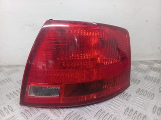 фонарь задний правый Audi A4 B7 2007, универсал, 8E9945096E