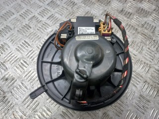 моторчик печки Volkswagen Golf 5 поколение 2006, 2.0 л., BMM, дизель, 6МКПП, 3C1820015L