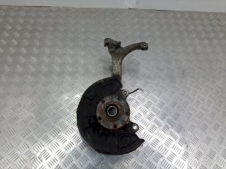 ступица передняя левая Audi A4 B6 2001, -