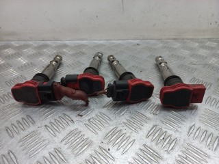 катушка зажигания Audi A4 B6 2002, 2.0 л., бензин, 0040102051
