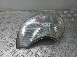 поворотник правый Hyundai Terracan 1 поколение 2003, 2.9 л., дизель, МКПП, внедорожник 5 дв.