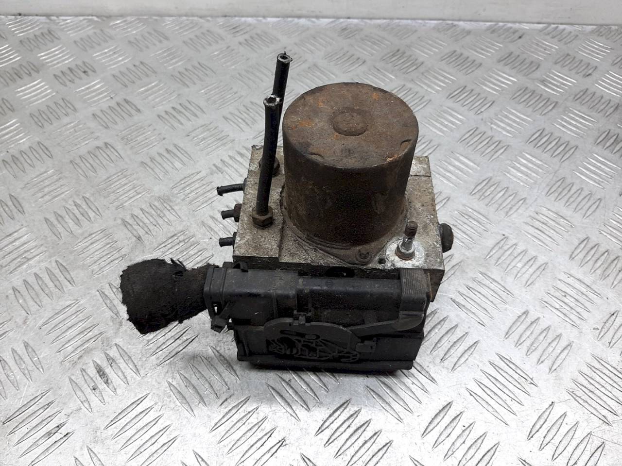 блок ABS IVECO Daily 4 поколение 2007, 504182311 - фото №1