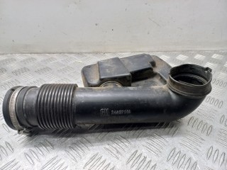 патрубок воздушного фильтра Opel Astra H 2005, 1.6 л., бензин, 24437914