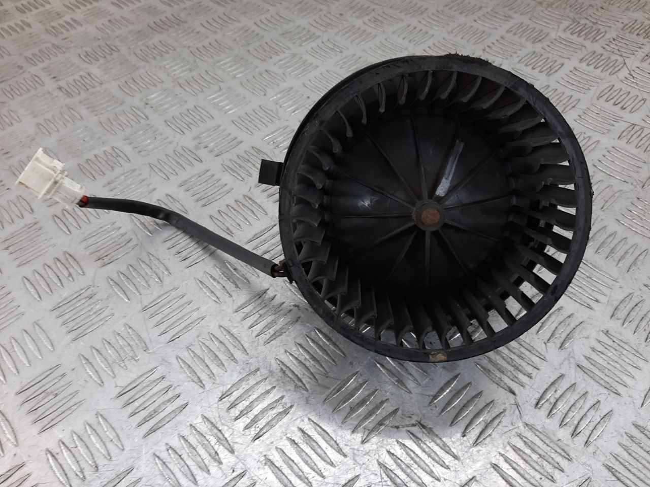 моторчик печки Volkswagen Transporter T4 2002, 1.9 л., ABL, дизель, МКПП, 701819021B - фото №1