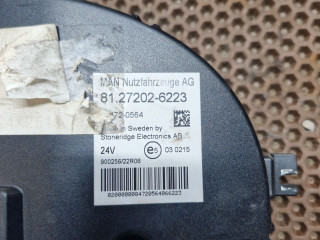 щиток приборов (приборная панель) MAN TGX 1 поколение 2015, 81272026223