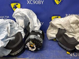 подушка безопасности водителя Volvo XC90 2 поколение [рестайлинг] 2022, 2.0 л., гибрид, АКПП, коричневый, внедорожник 5 дв., полный подключаемый привод, правый руль