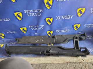 Кронштейн полки багажника Volvo XC40 1 поколение [рестайлинг] 2025, 2.0 л., D 4204 T5, дизель, АКПП, 746, внедорожник 5 дв., передний привод, правый руль, 32353159, 32353331