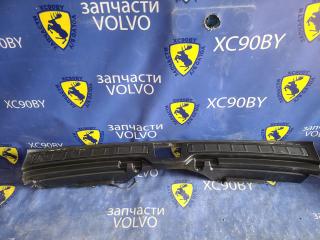 Пластик заднего борта Volvo XC40 1 поколение [рестайлинг] 2025, 2.0 л., D 4204 T5, дизель, АКПП, 746, внедорожник 5 дв., передний привод, правый руль, 31440884