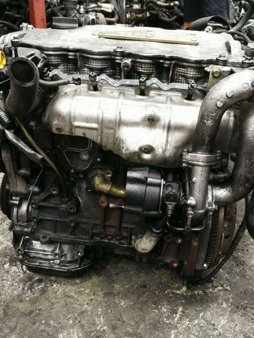 двигатель Nissan Almera Tino V10 2003, 2.2 л., TDi, дизель, YD22 - фото №1