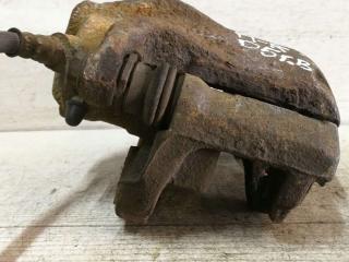 суппорт передний правый Peugeot Partner 1 поколение [рестайлинг] 2005