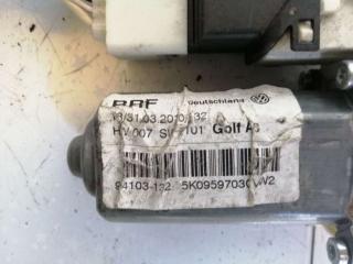 моторчик стеклоподъемника задний правый Volkswagen Golf 6 поколение 2010, 1.6 л., TD, дизель, хетчбэк 5 дв.