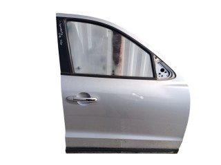 дверь передняя правая Hyundai Santa Fe 2 поколение (CM) 2006