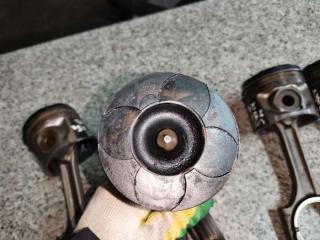 поршень Volvo S80 1 поколение [рестайлинг] 2005, 2.4 л., дизель, седан