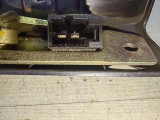 замок багажника Renault Laguna 1 поколение 1997