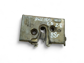 замок двери задней правой Audi 100 С3 1988