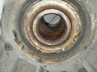 ступица передняя левая Mazda 6 1 поколение [рестайлинг] 2007