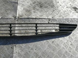 решетка радиатора Ford Focus 1 поколение 2000