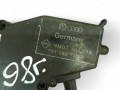 замок двери передней левой Volkswagen Transporter T4 1998 - фото №2