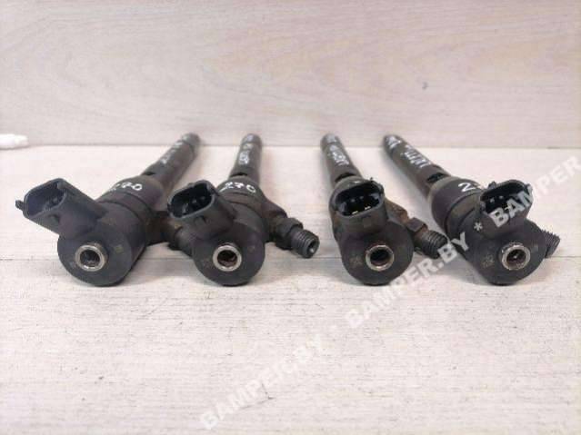 форсунка Chevrolet Lacetti 1 поколение 2007, 2.0 л., TD, дизель, 0445110270 - фото №1