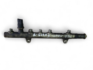 топливная рампа Renault Scenic 2 поколение 2003, 1.9 л., дизель