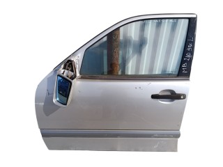 дверь передняя левая Mercedes-Benz E-Класс W210/S210 1998
