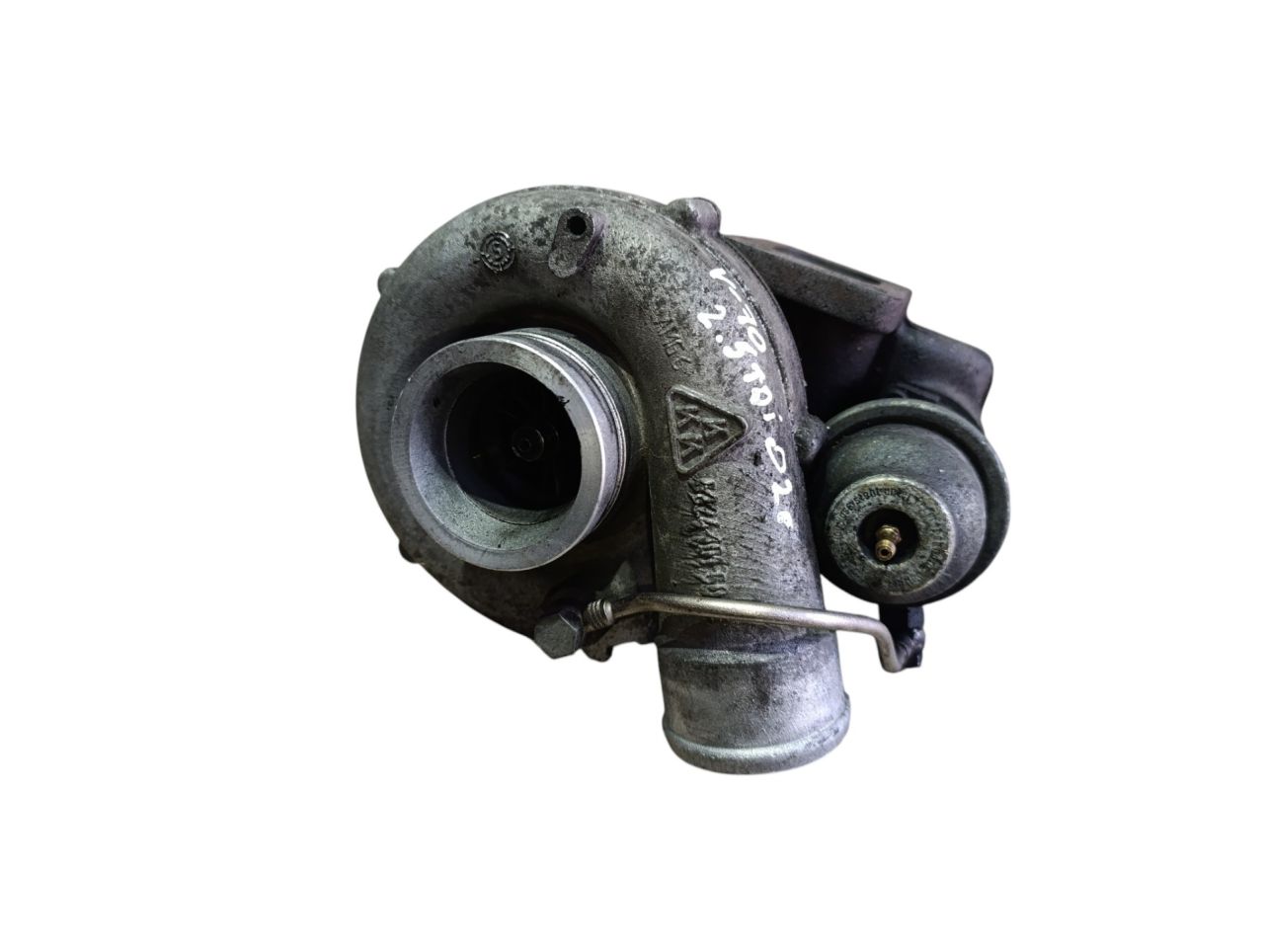 турбина Volvo V70 1 поколение 2000, 2.5 л., дизель, 046145703G - фото №1