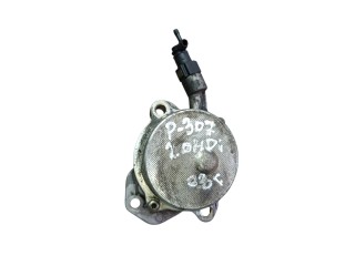 насос вакуумный Peugeot 307 1 поколение 2003, 2.0 л., дизель